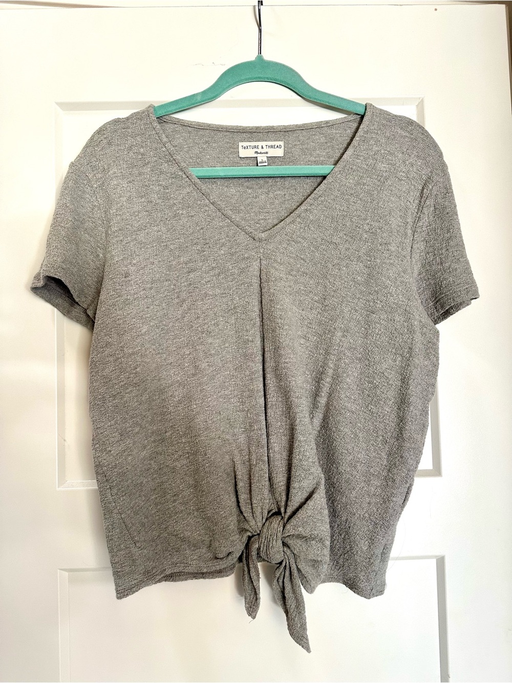 Madewell Gray V-Neck Tie-Front Short Sleeve Top- L